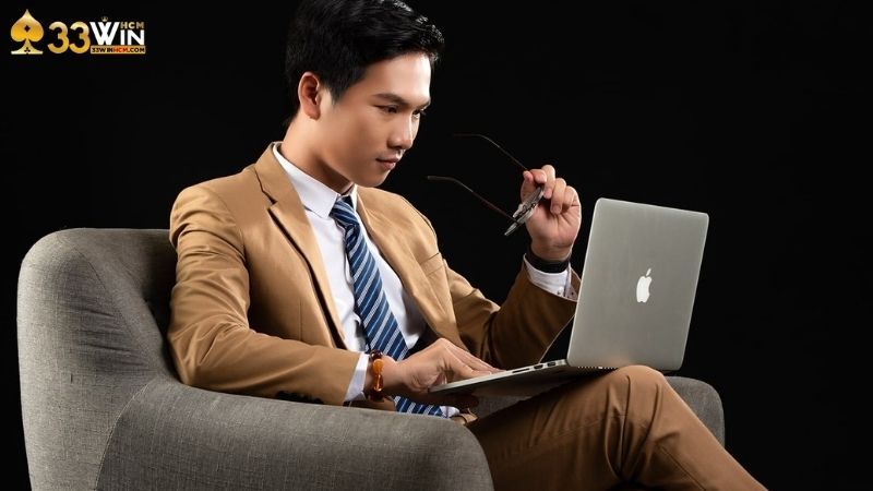 Triết lý kinh doanh cùng bài học từ hành trình xây dựng 33Win